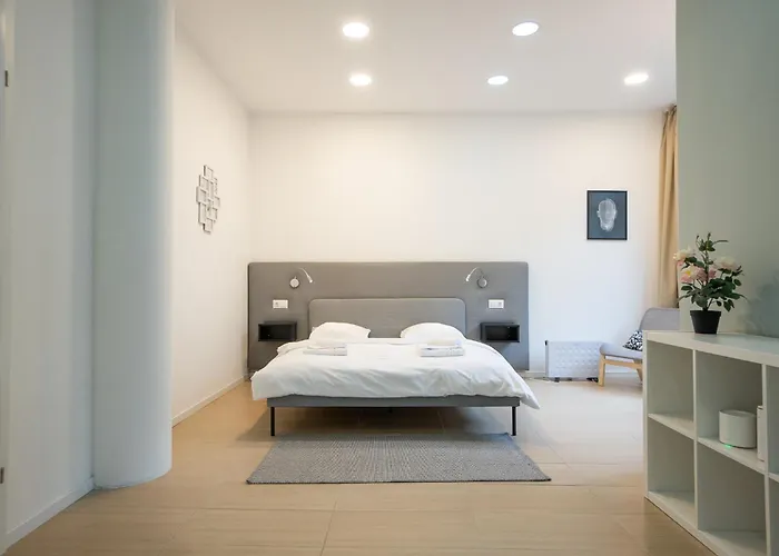 Comfort With Queen-size Bed, Self Check-in K1 Apartment